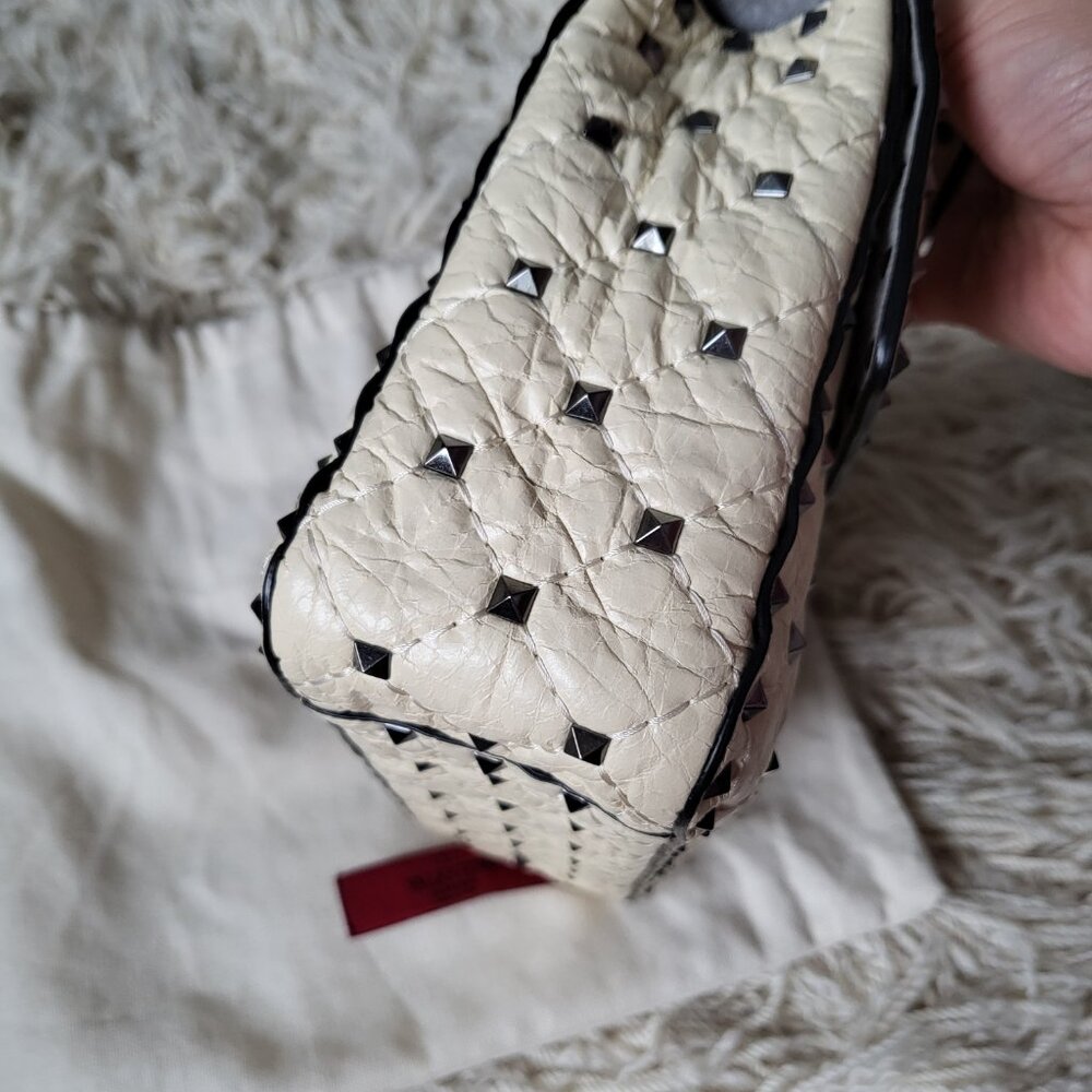 Valentino Rock-stud Matelasse Leather Quilted Shoulder bag - Picture 2 of 10